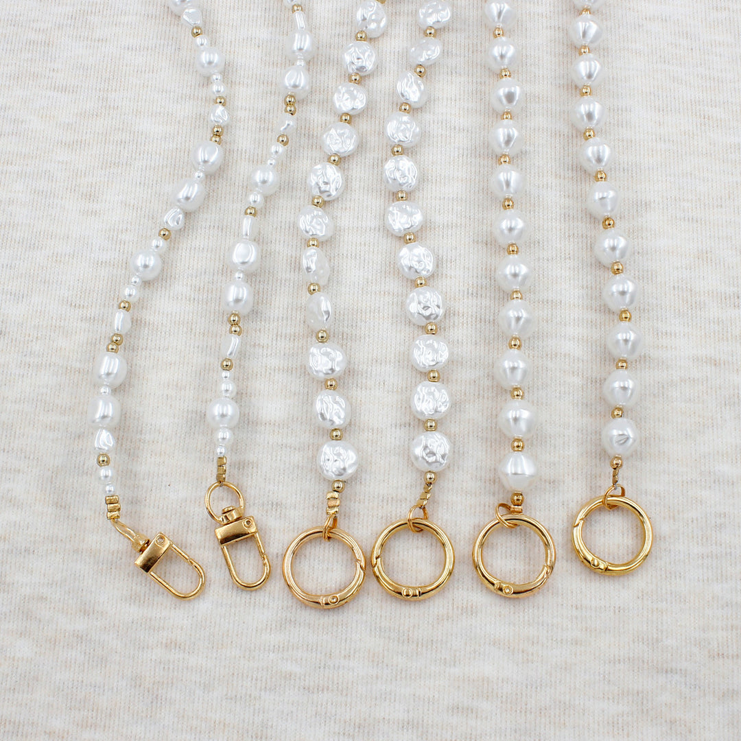 Decorative Eyewear Chain Bowlift