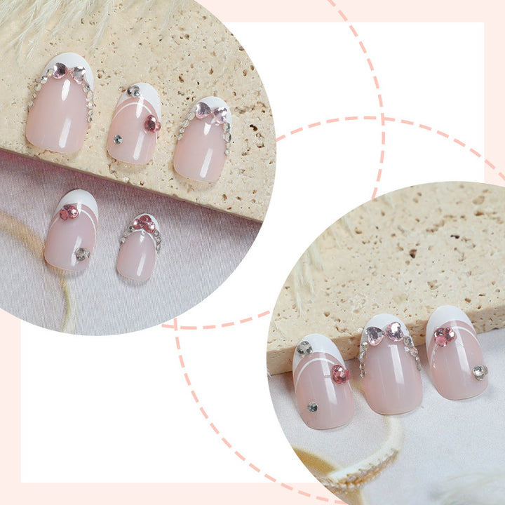 Glamorous Rhinestone-Embellished Press-On Nail Set Bowlift