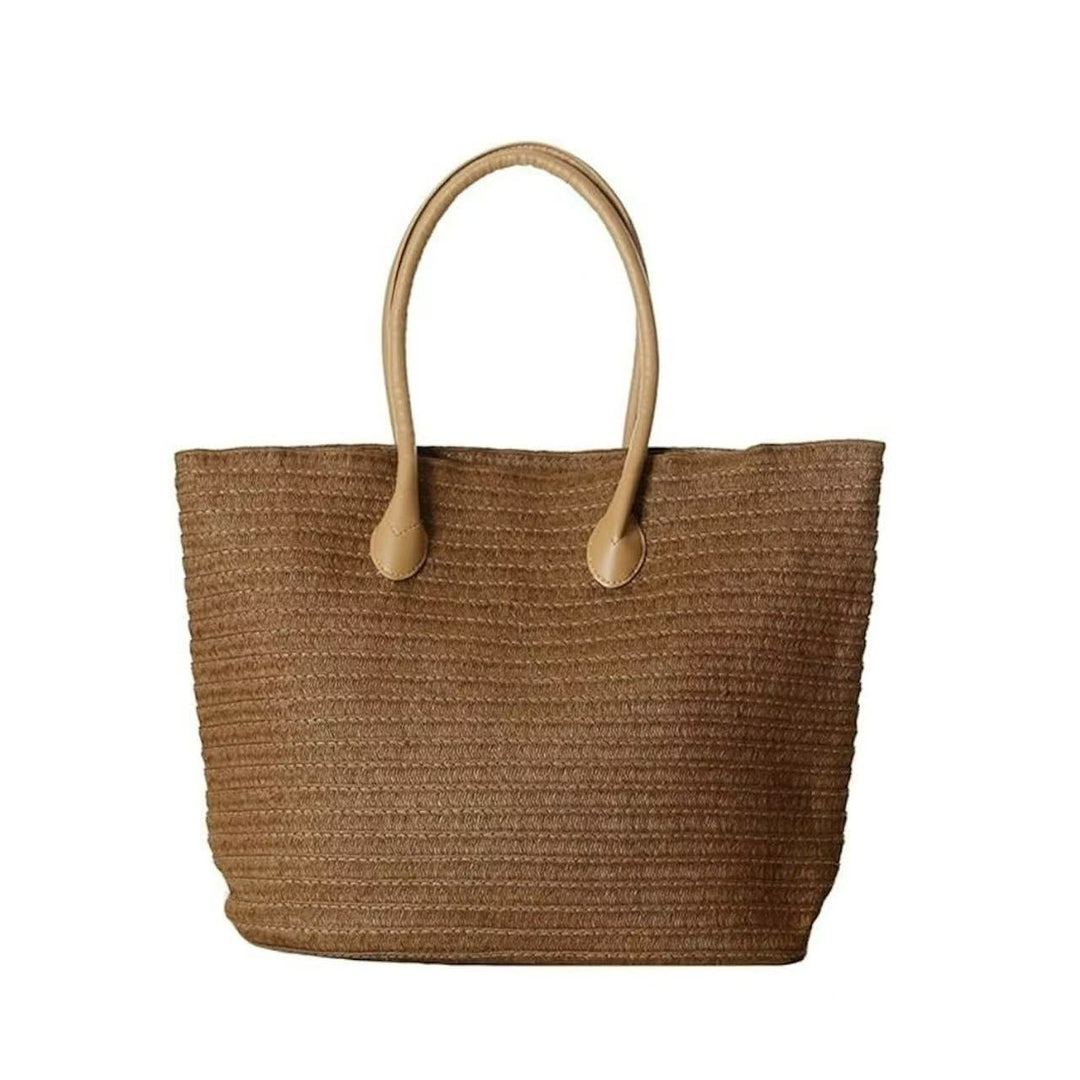 Stylish and Spacious Everyday Bag Bowlift
