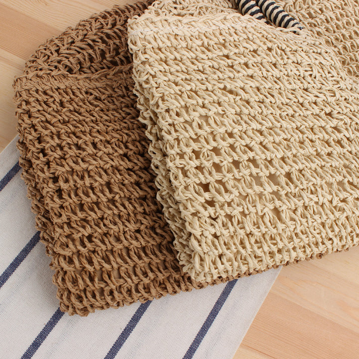 Shopping bag made of woven natural material Bowlift
