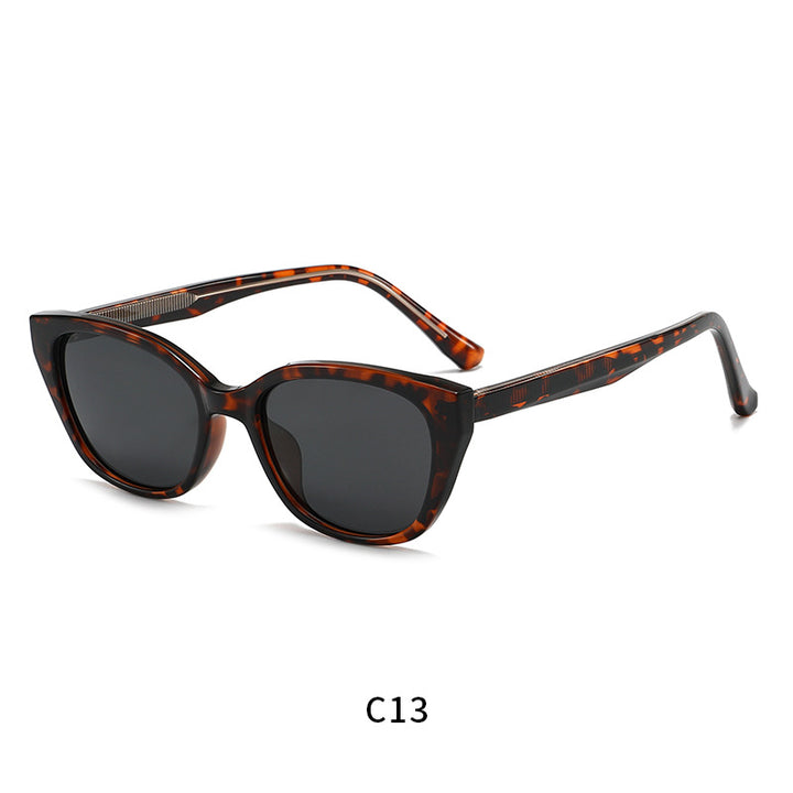 Women's fashionable Cat-Eye sunglasses with UV protection and flexible frame Bowlift