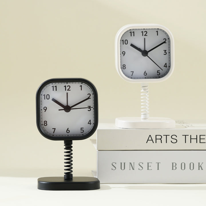 Vintage desk clock Bowlift