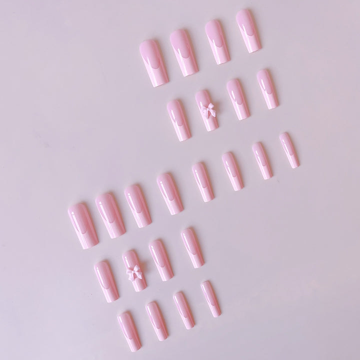 Artificial nail set with elegant tips and playful 3D design Bowlift