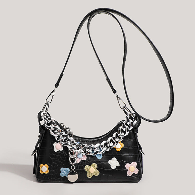 Decorative Chain Strap Handbag Bowlift