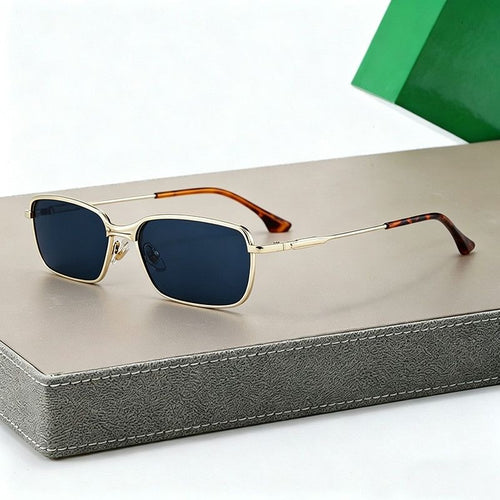 Fashionable Metal Glasses Bowlift