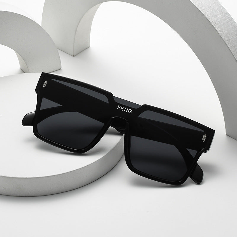 Women's fashionable square sunglasses with durable plastic frame Bowlift