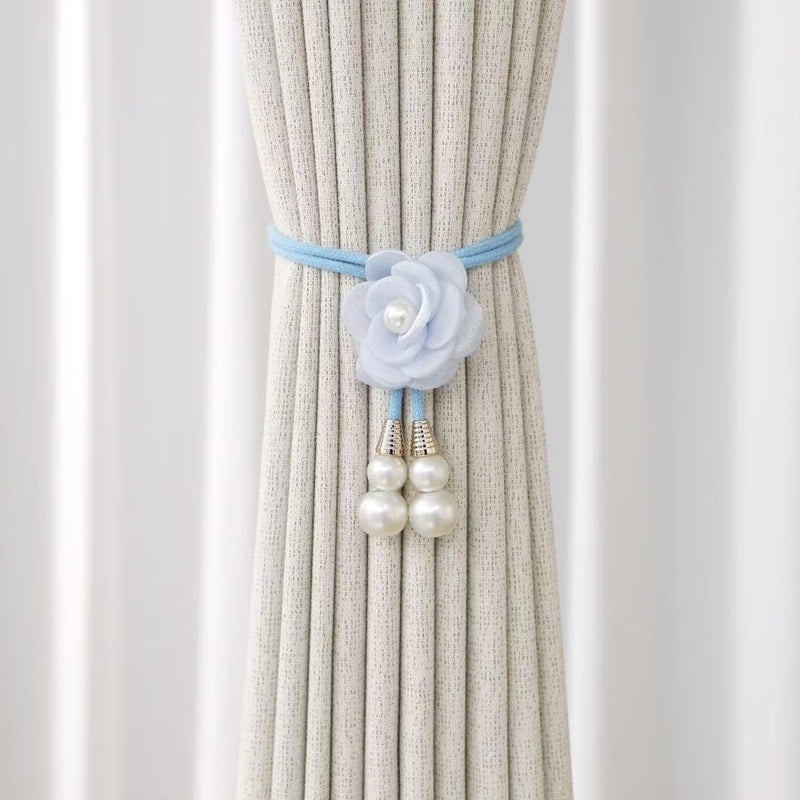 Decorative curtain holder Bowlift
