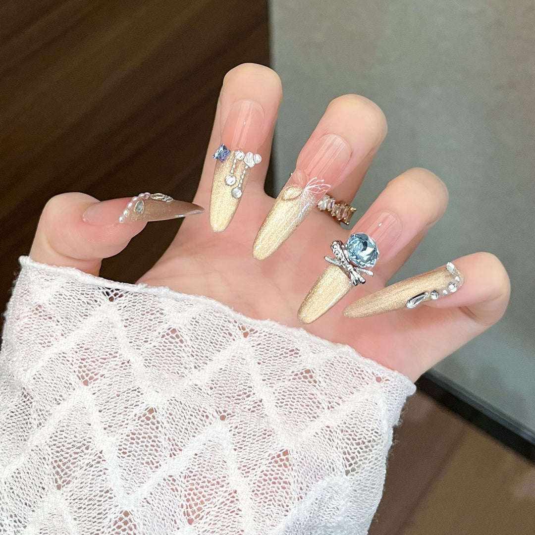 Decorative Glam Nail Art Extensions Bowlift
