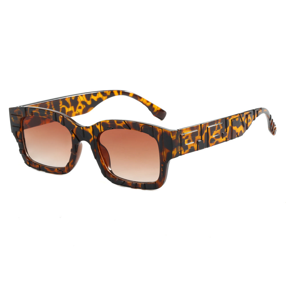Women's fashionable square sunglasses with textured frame and UV protection Bowlift