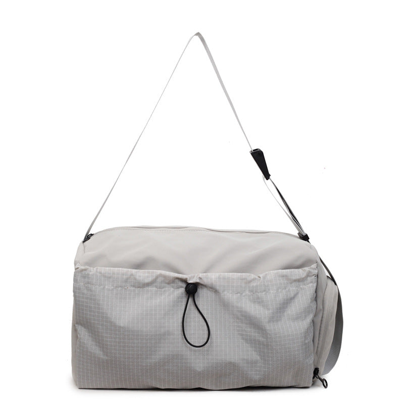 Spacious Sport Duffel Bag with Flexible Adjustable Carrying System Bowlift