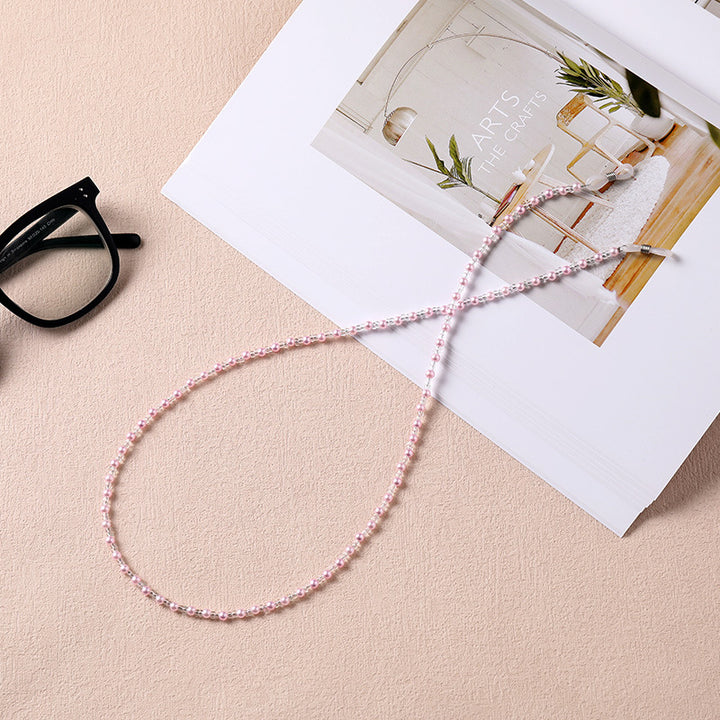 Stylish Beaded Eyewear Chain Bowlift