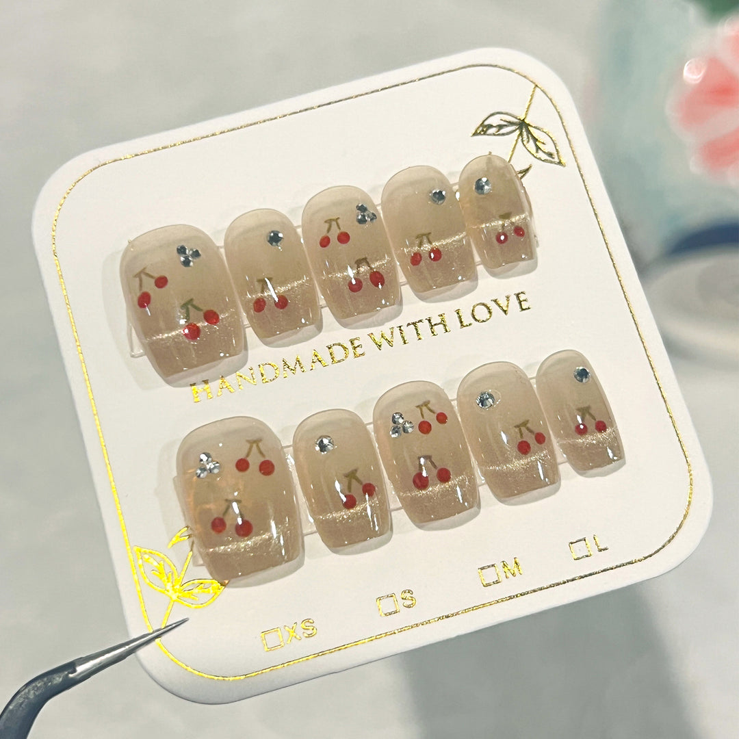 Artificial nails with cherry motif Bowlift