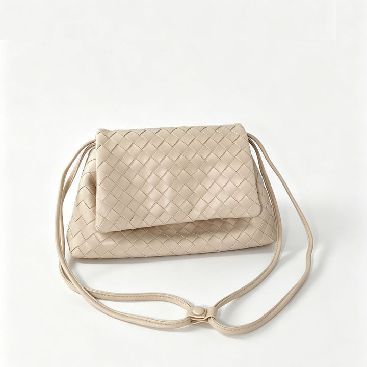 Woven Crossbody Clutch Bowlift