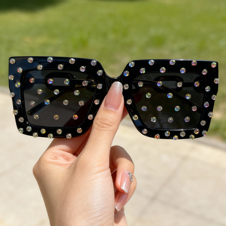 Decorative Pearl-Embellished Cat Eye Sunglasses Bowlift