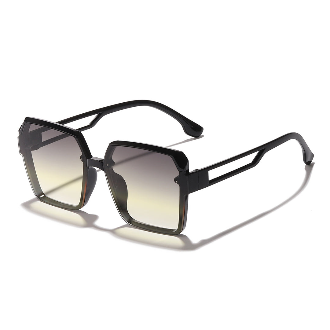 Women's oversized sunglasses with trendy, transparent design Bowlift