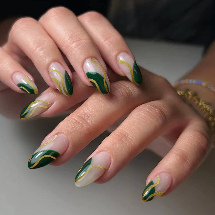 Stylish Nail Art Bowlift