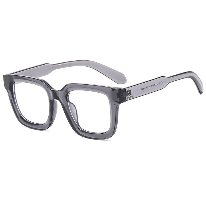 Ladies fashionable sunglasses in striking design Bowlift