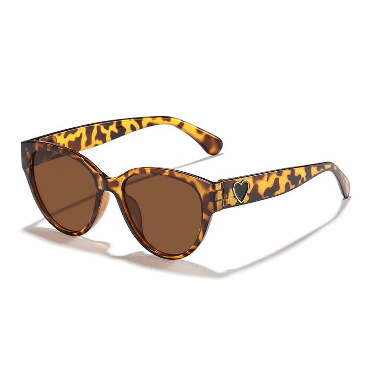 Ladies Cat-Eye Sunglasses with Heart-Shaped Detail and UV Protection Bowlift