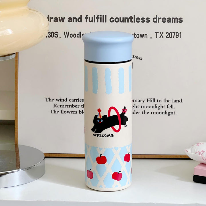 Women's coffee thermos in playful design Bowlift