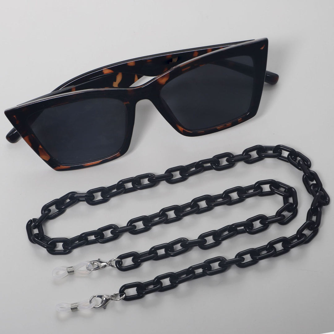 Eyewear Chain Bowlift