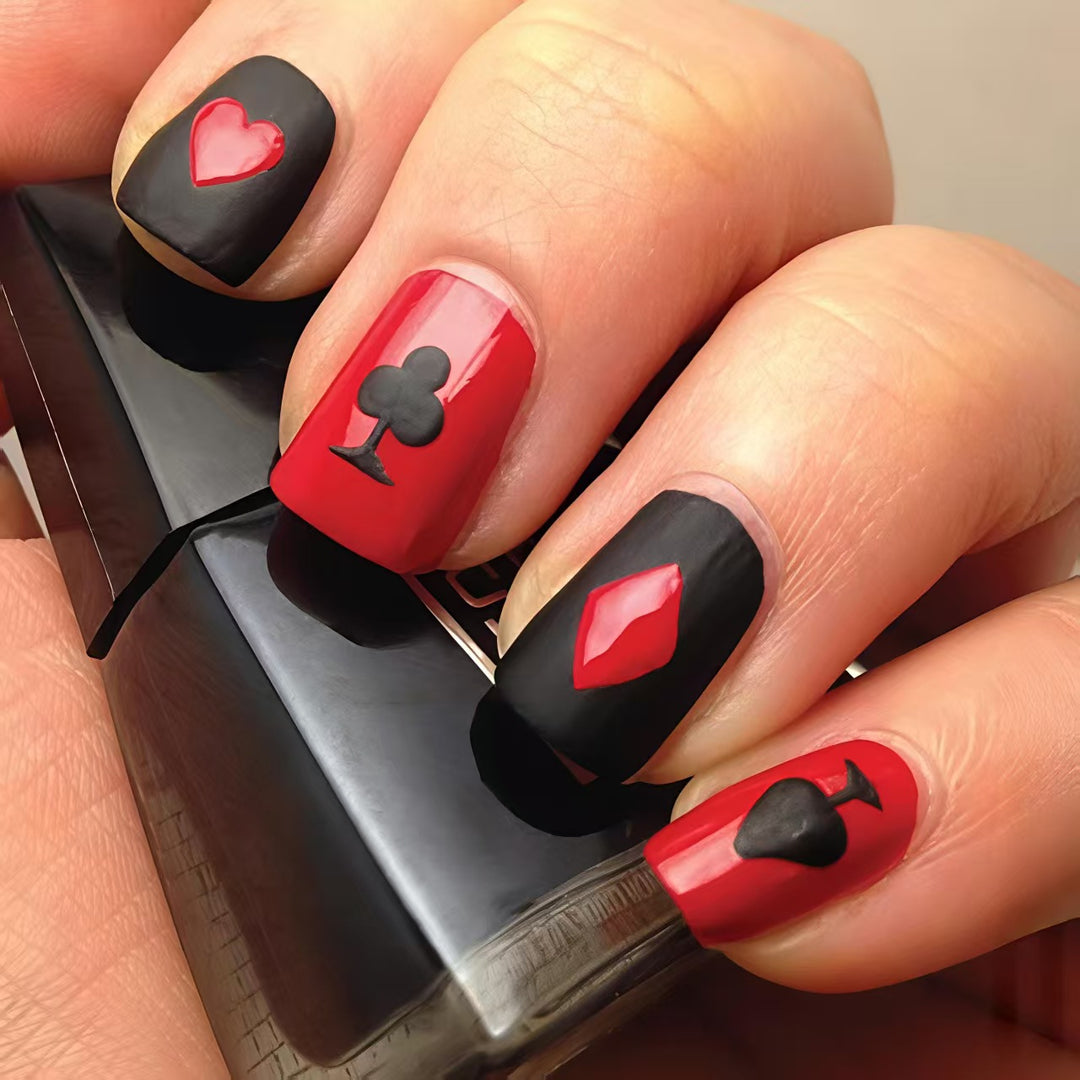 Creative Playing Card Nail Design Set Bowlift