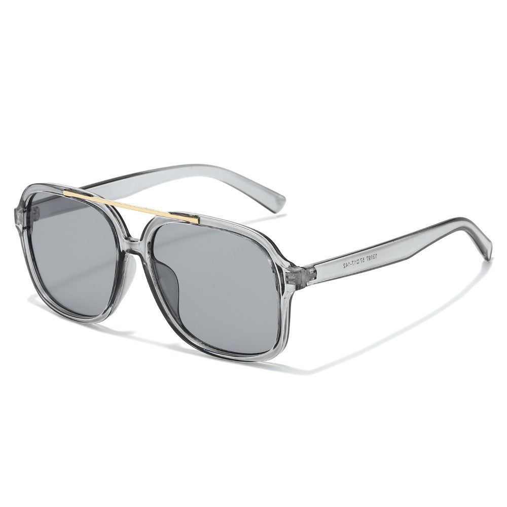 Retro-Inspired Tortoiseshell Sunglasses Bowlift