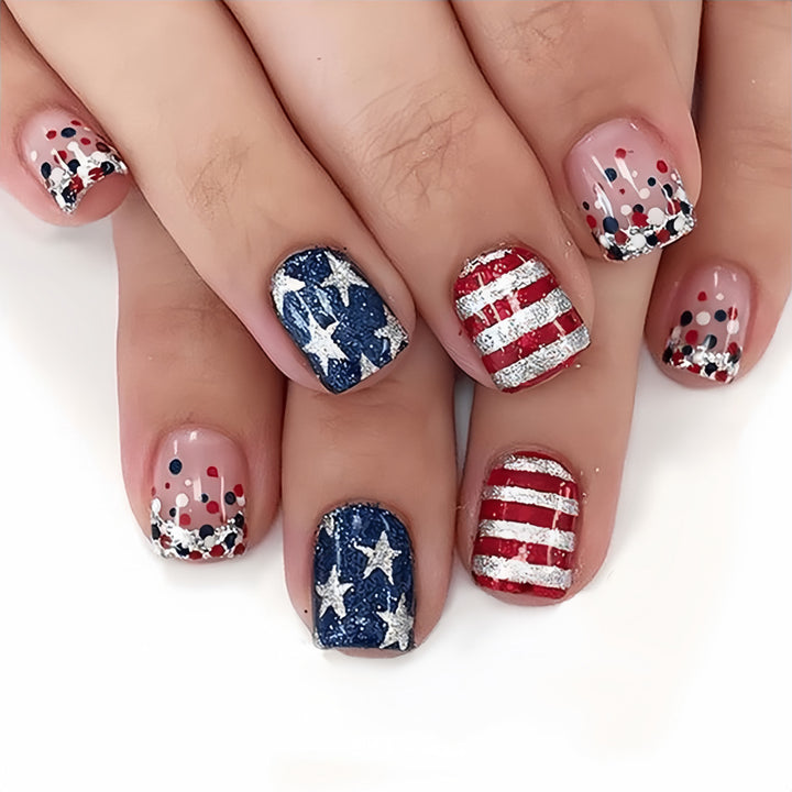 Artificial nails with patriotic motif Bowlift