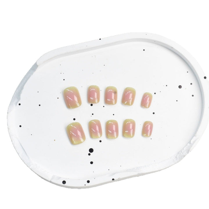 Artificial nails with elegant ombre design Bowlift