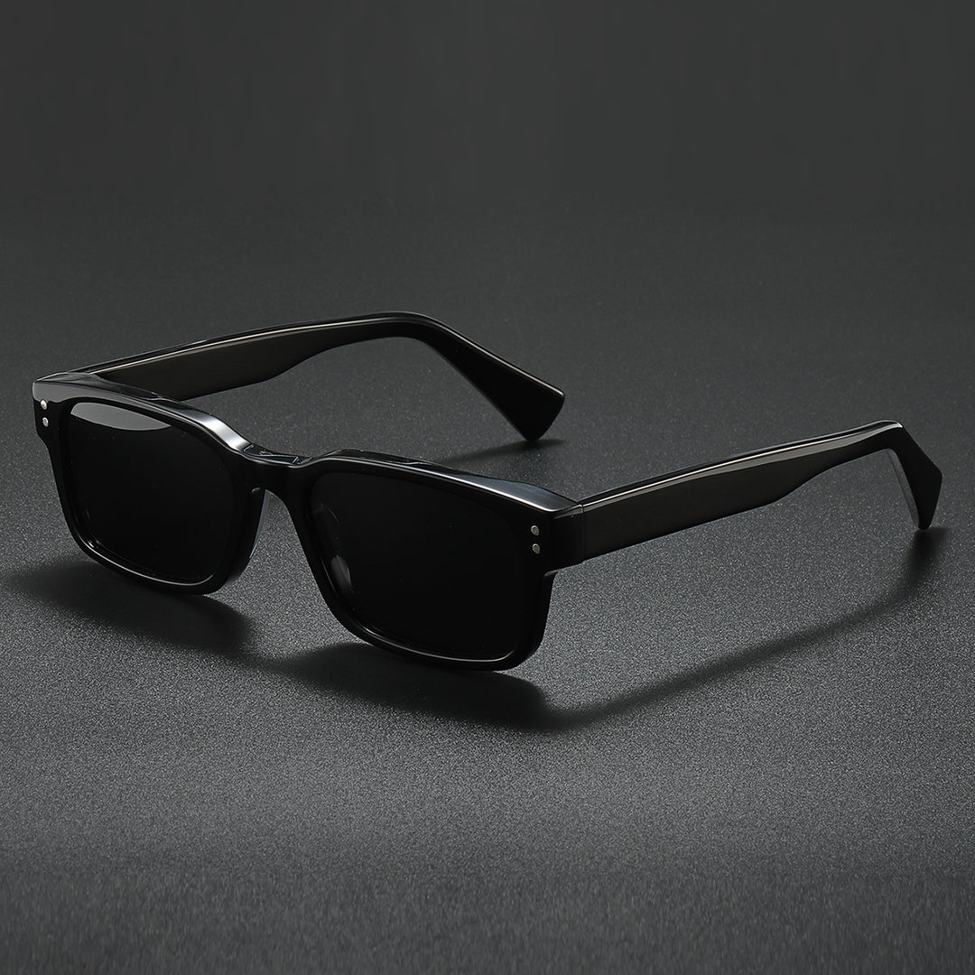 Women's sunglasses in modern, minimalist design Bowlift