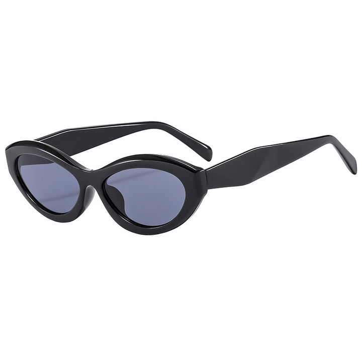 Ladies Elegant Cat-Eye Sunglasses with Protective UV Filter Bowlift
