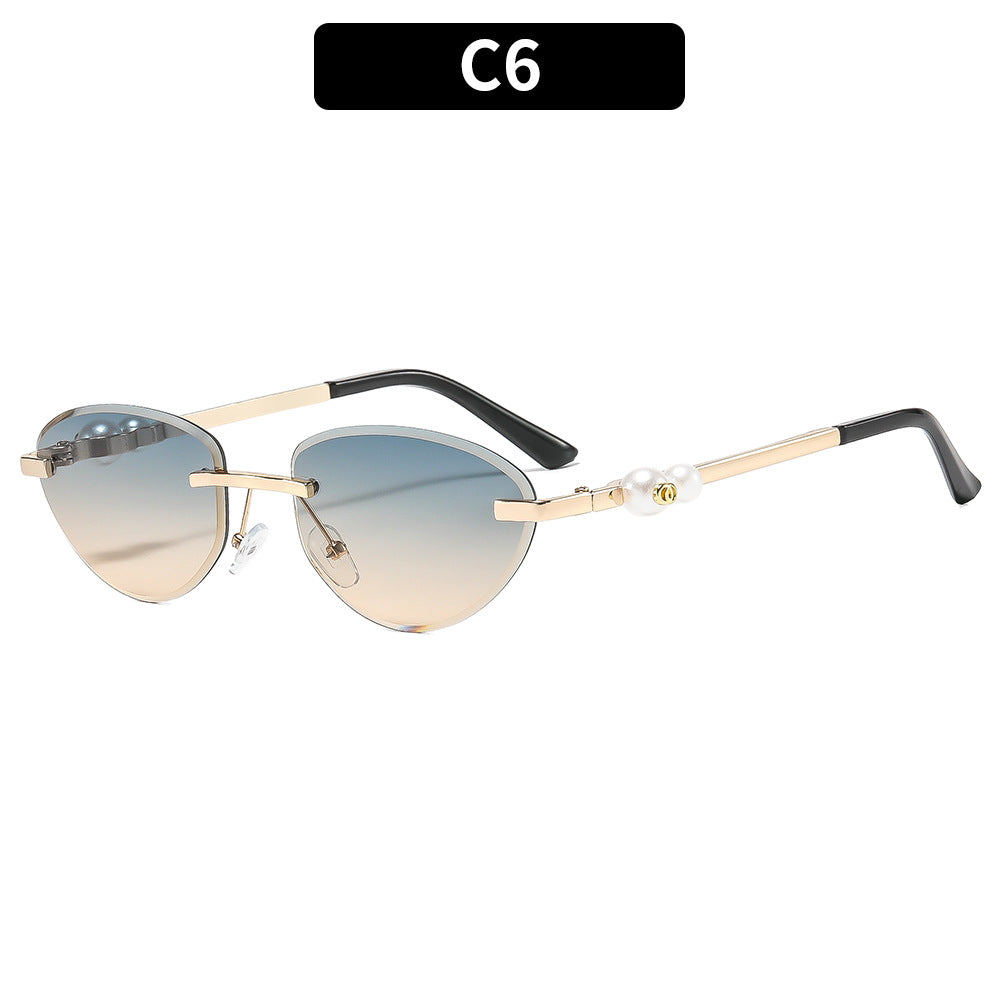 Luxurious Decorative Cat-Eye Sunglasses