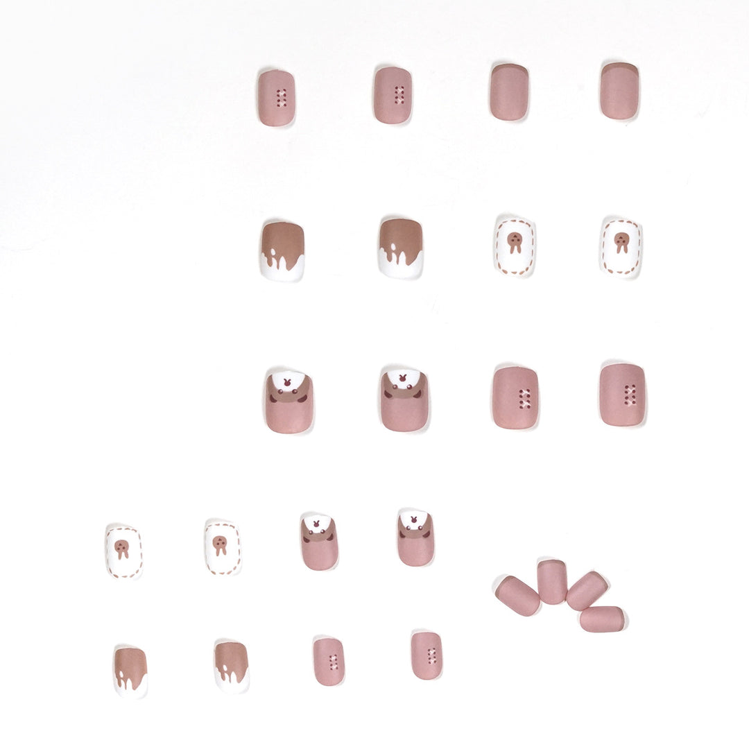 Artful nail art with bear motif Bowlift