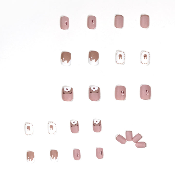 Artful nail art with bear motif Bowlift
