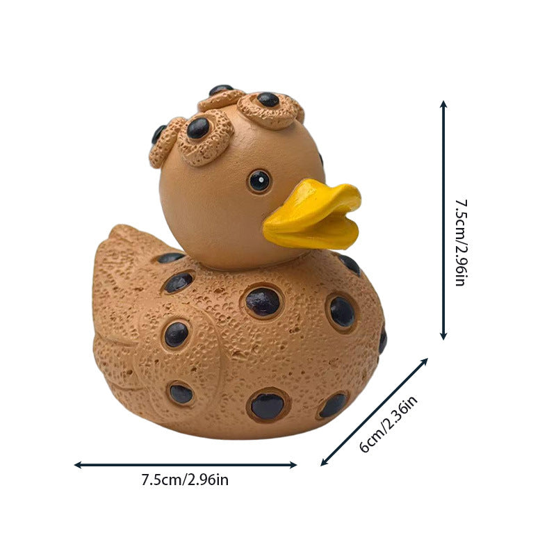 Decorative figure rubber duck with surprise element Bowlift