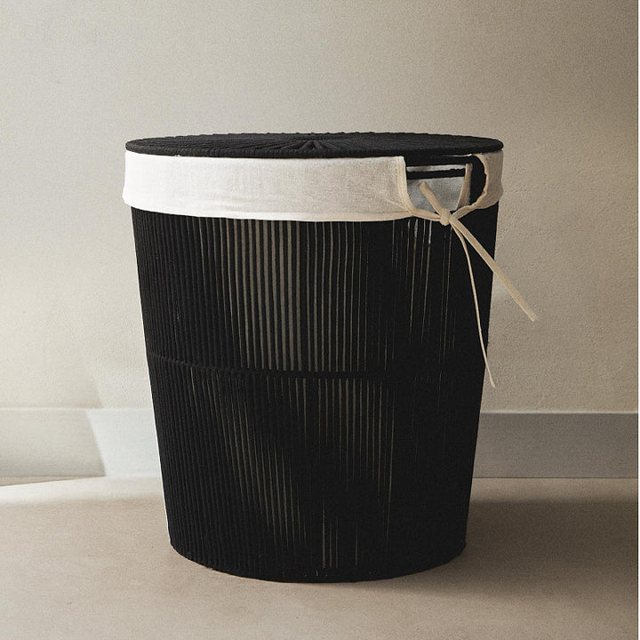 Stylish laundry basket with decorative cover Bowlift