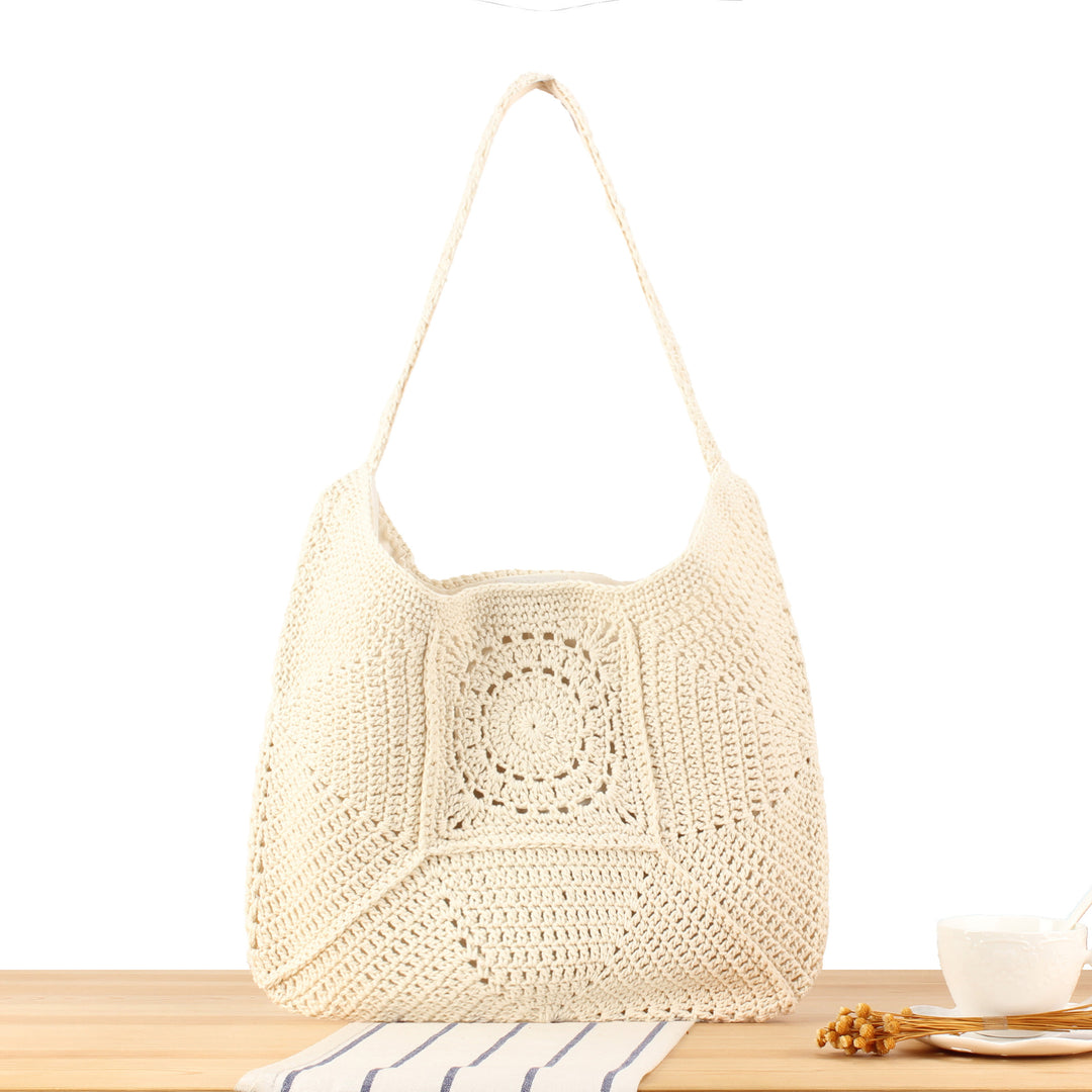 Hand-knotted shoulder bag with geometric pattern Bowlift