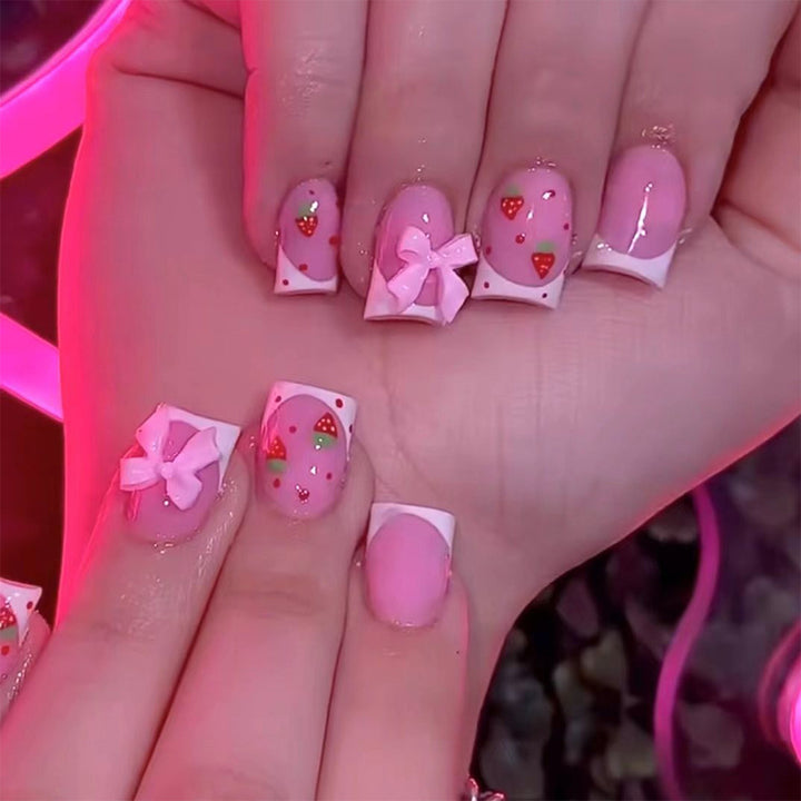 Decorative Strawberry-Themed Press-On Nail Art Bowlift