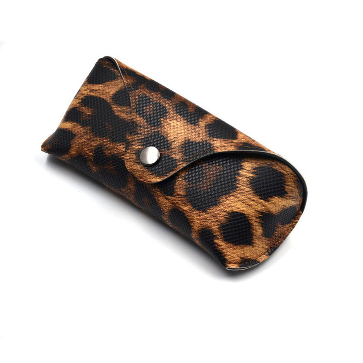 Stylish Leopard Print Eyewear Case Bowlift