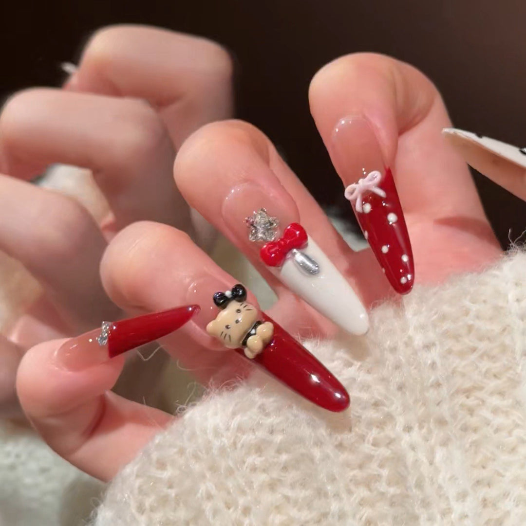 Artistic Press-On Nail Set with Holiday Designs Bowlift