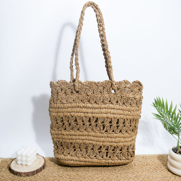 Trendy and Sustainable Handbag Bowlift