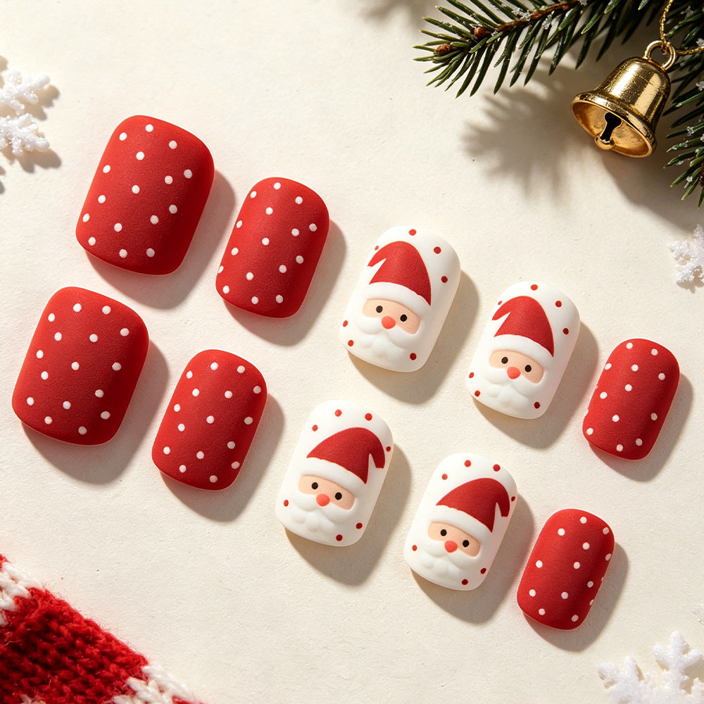 Festive Santa-Themed Nail Art Bowlift