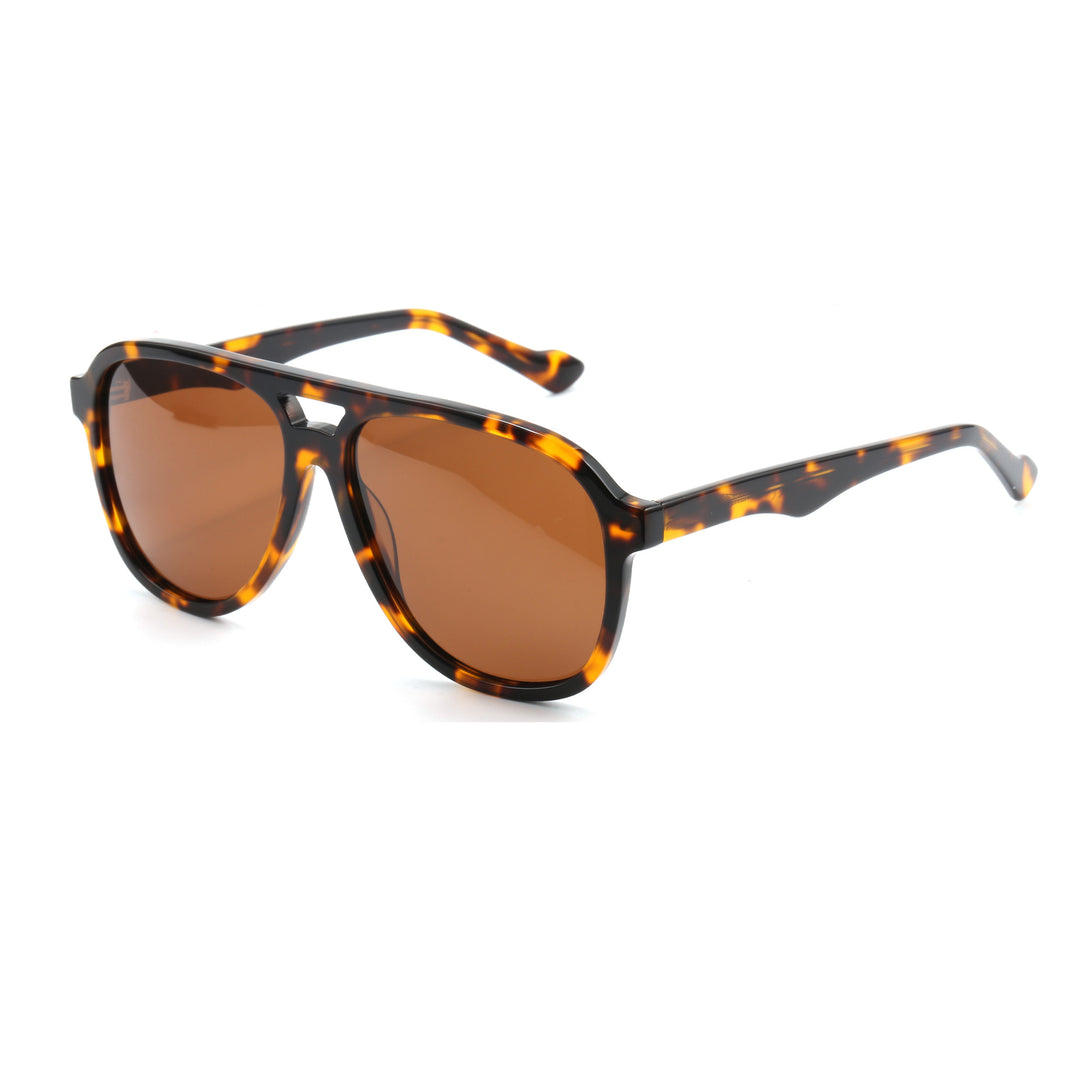 Women’s fashionable sunglasses in elegant vintage style Bowlift