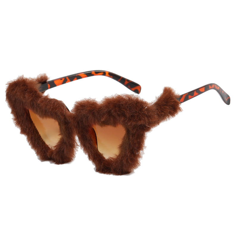 Women Paw Sunglasses with Luxurious Fur Trim Bowlift