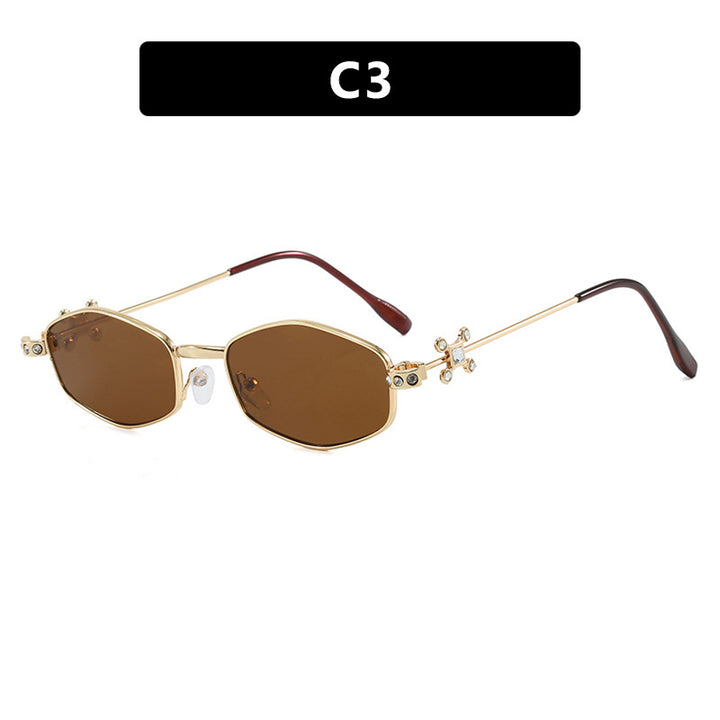 Women's sunglasses with elegant accents and UV protection Bowlift