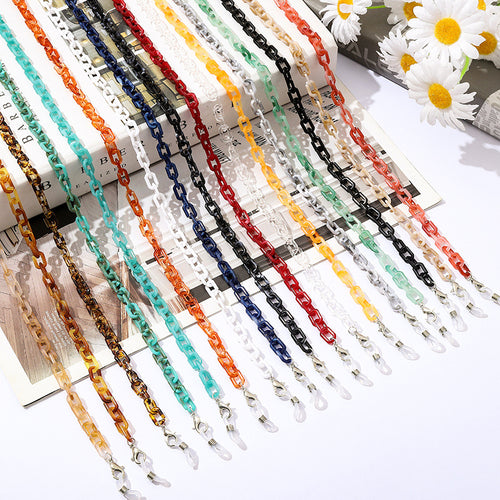 Fashionable necklace with clip clasp Bowlift