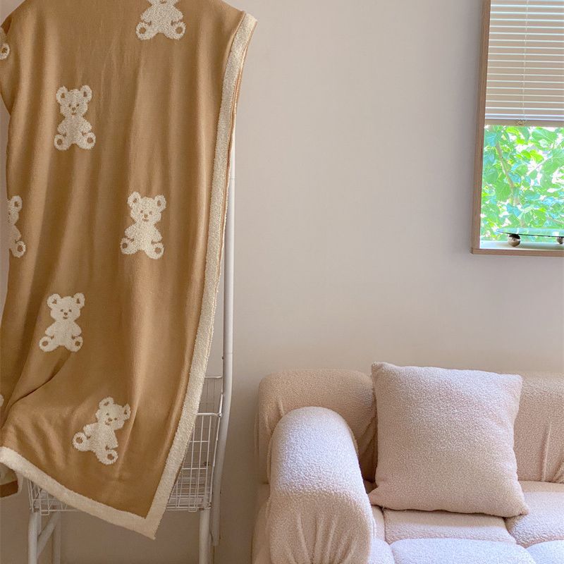 Unisex plush blanket with cute bear designs Bowlift