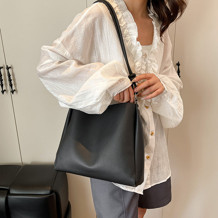 Minimalist Faux Leather Hobo Bag Bowlift