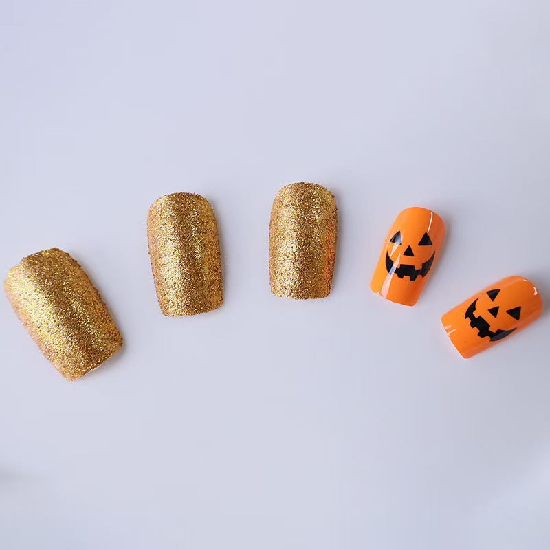 Art nail set with Halloween motif Bowlift