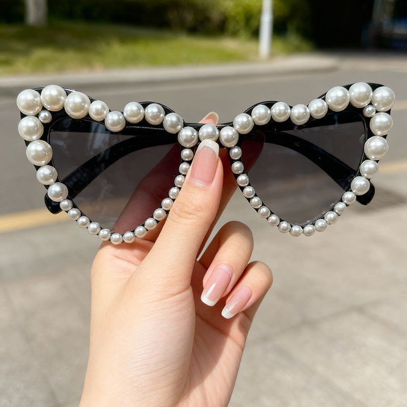 Decorative Pearl-Embellished Cat-Eye Sunglasses Bowlift