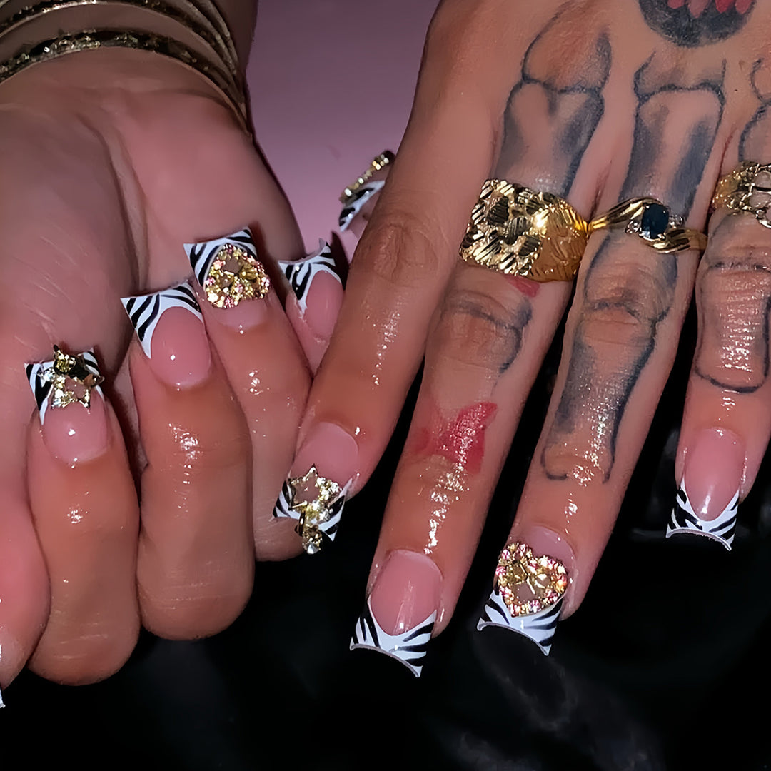 Decorative Rhinestone and Zebra Pattern Press-On Nails Bowlift